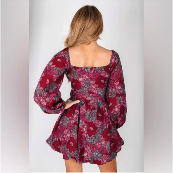 KARIELLA Puff Sleeve and Hem Mini Dress in Multi Floral Print Square Neck - Picture 10 of 14